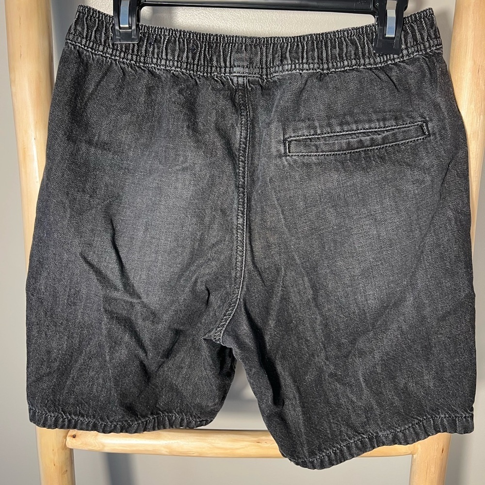 Hollister S pull-on Men's Black/Gray Casual Shorts slit pockets - Picture 2 of 9